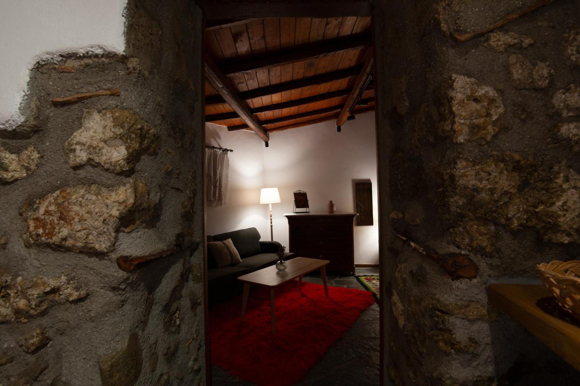 Appartamento Fteri Stone House In Platanos, Akrata Esterno foto