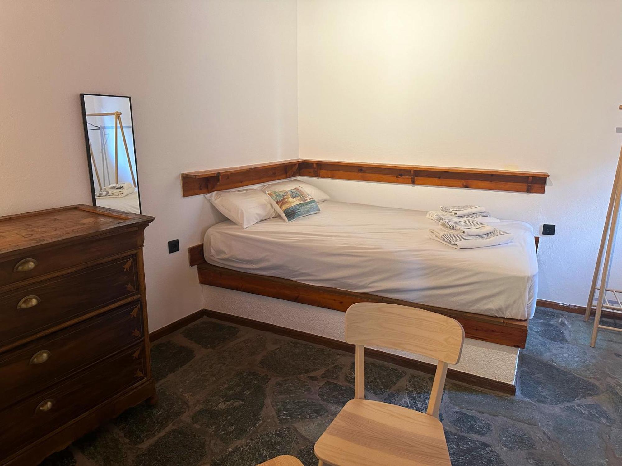 Appartamento Fteri Stone House In Platanos, Akrata Esterno foto